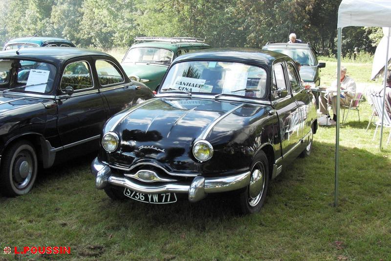 Une Panhard Dyna Z