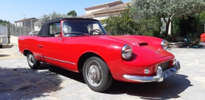 Cabriolet D.B Le Mans, modèle luxe avec capote et hard-top
